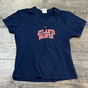 Vintage Y2K Nike Team Center Swoosh Atlanta Braves T-Shirt - Women's Small (4-6)